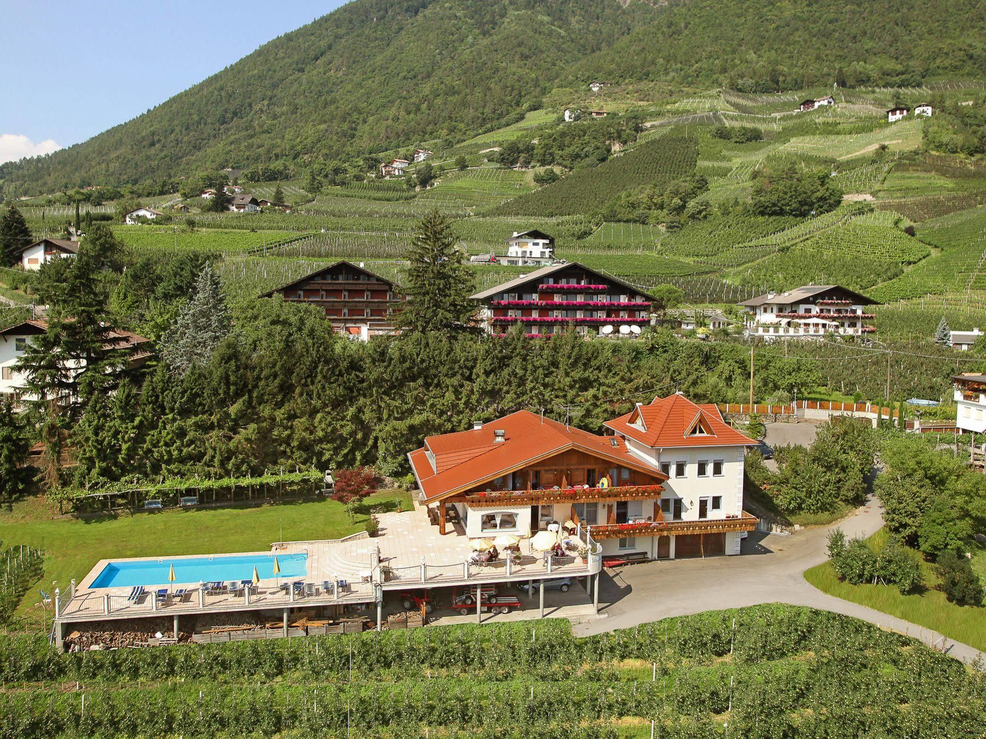 Weihergut Cermes Exterior foto